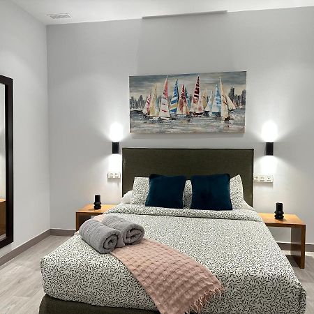 Suites 18 - Hostatel กรานาดา ภายนอก รูปภาพ