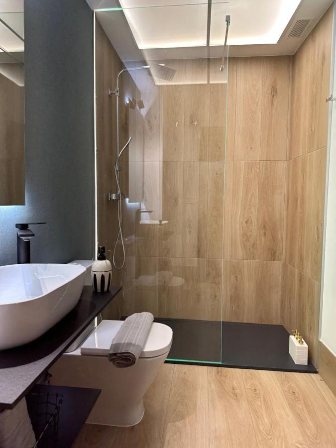 Suites 18 - Hostatel กรานาดา ภายนอก รูปภาพ