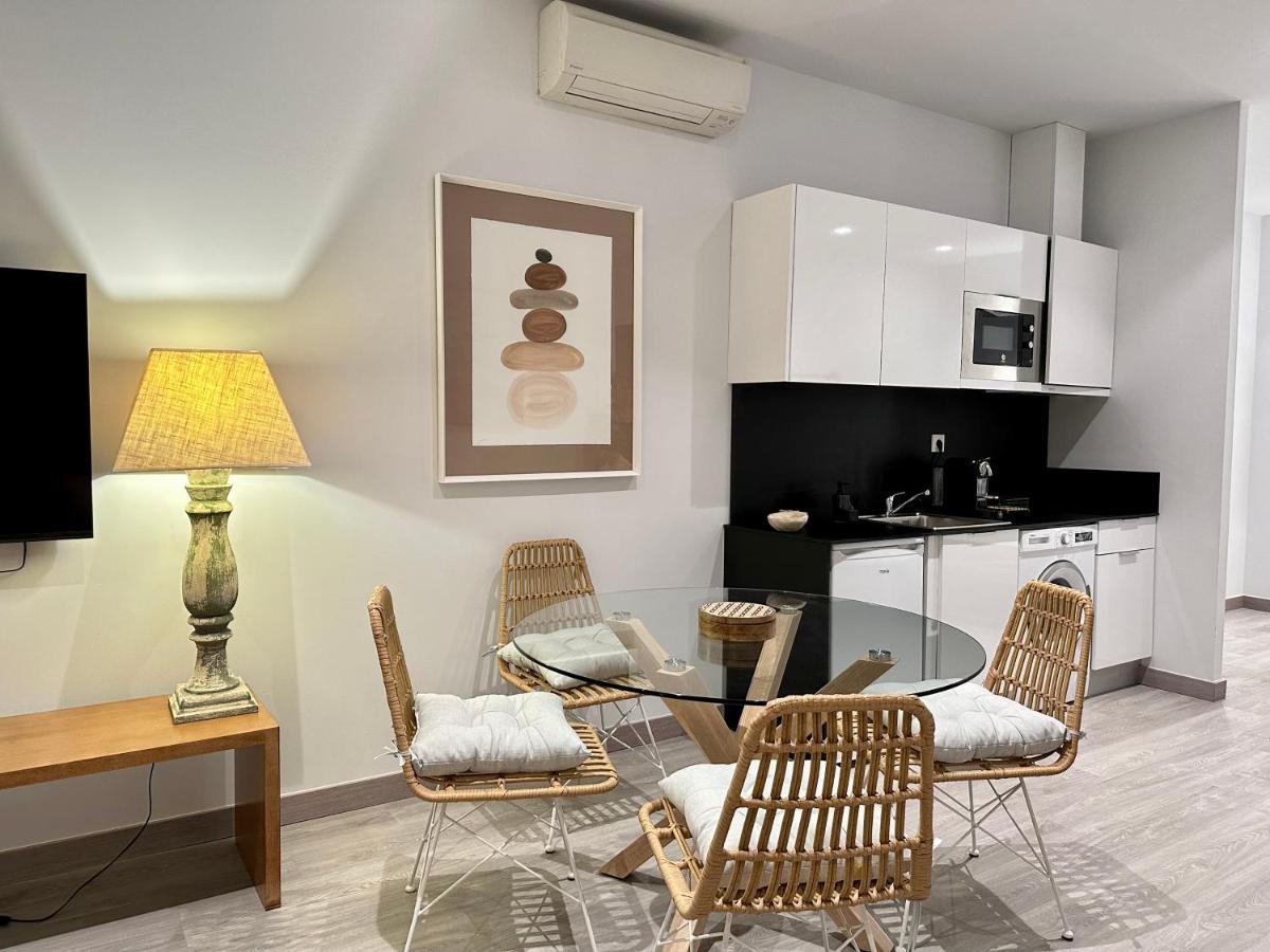 Suites 18 - Hostatel กรานาดา ภายนอก รูปภาพ
