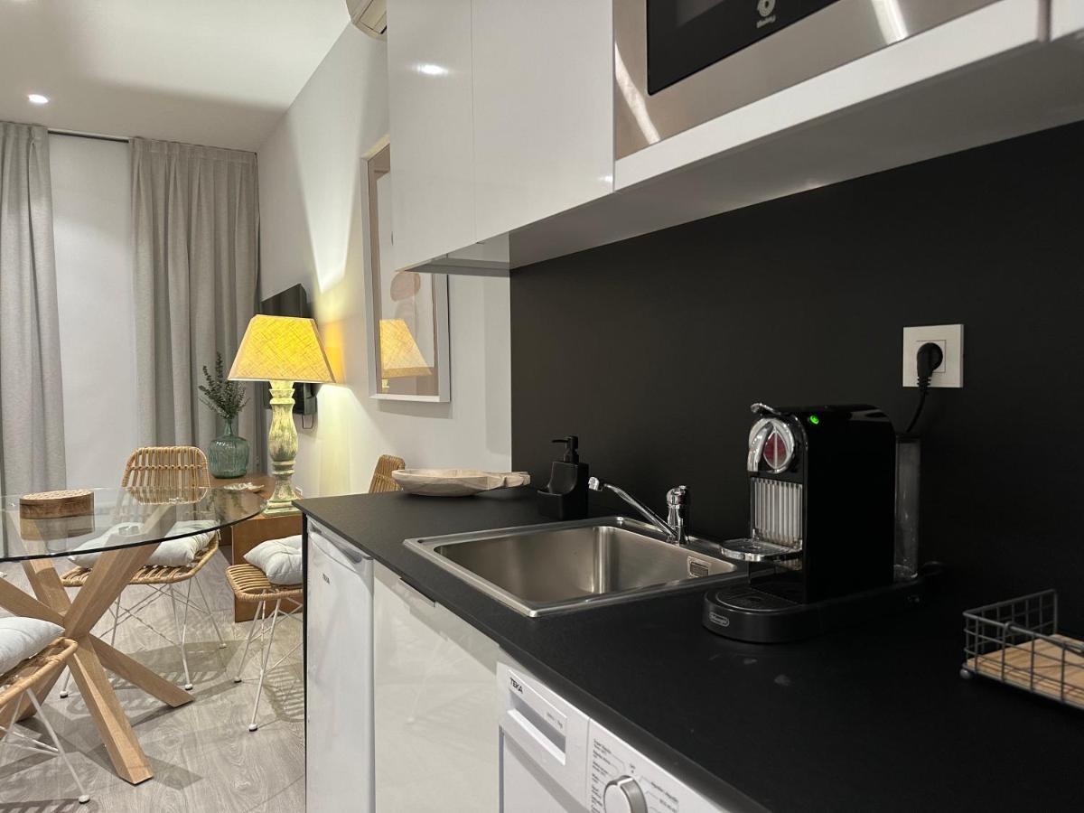 Suites 18 - Hostatel กรานาดา ภายนอก รูปภาพ